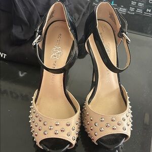 Rock & Republic Black and Beige Studded Heels